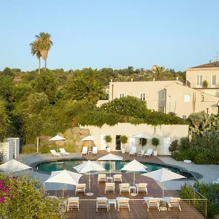 Hotel Donna Carmela & 4*