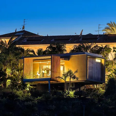 Hotel Donna Carmela & 4*