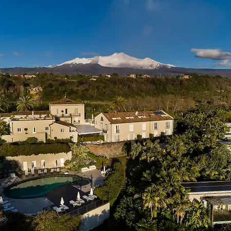 Hotel Donna Carmela & 4*