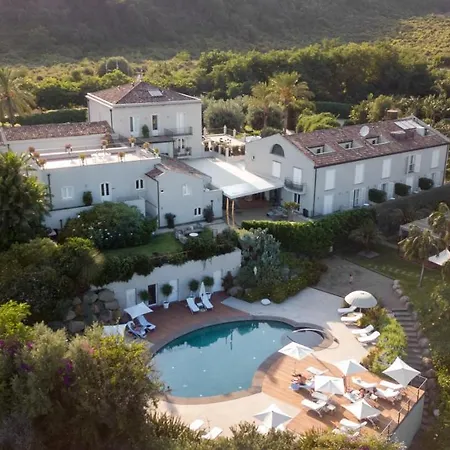 Hotel Donna Carmela & Carruba di Riposto