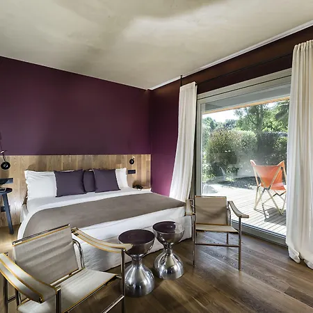 Donna Carmela & Carruba di Riposto