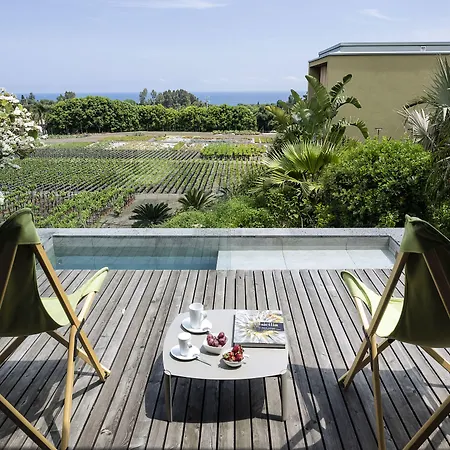 Donna Carmela & 4* Carruba di Riposto