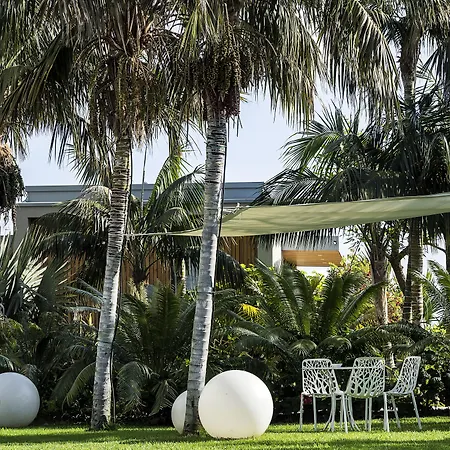 Hotel Donna Carmela & 4*