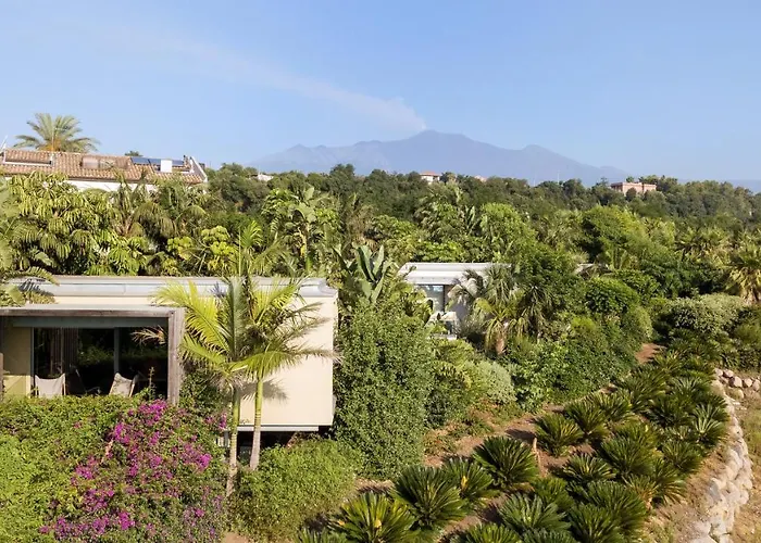 Hotel Donna Carmela & 4*