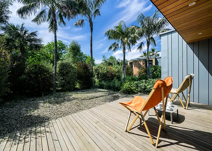 Donna Carmela & Carruba di Riposto