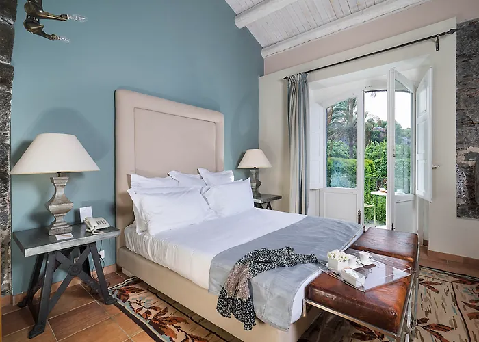 Hotel Donna Carmela &