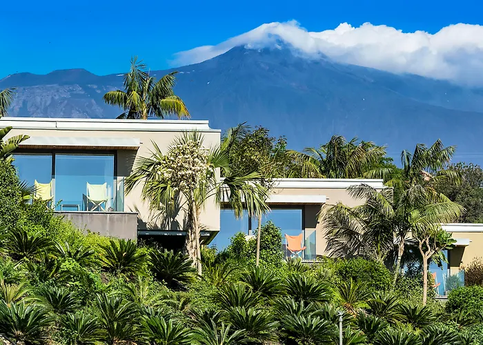 Hotel Donna Carmela & Carruba di Riposto