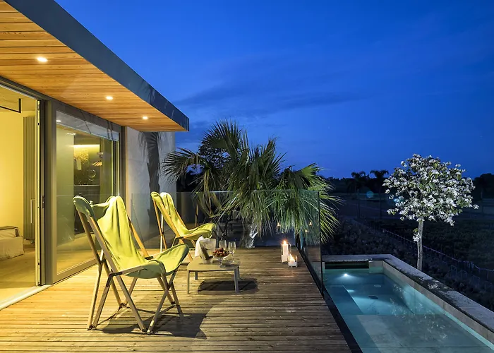 Donna Carmela & 4* Carruba di Riposto