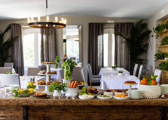 Donna Carmela & 4* Carruba di Riposto